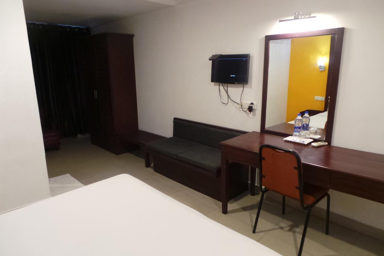 Hotel Wayanad Regency Kedavūr Екстериор снимка