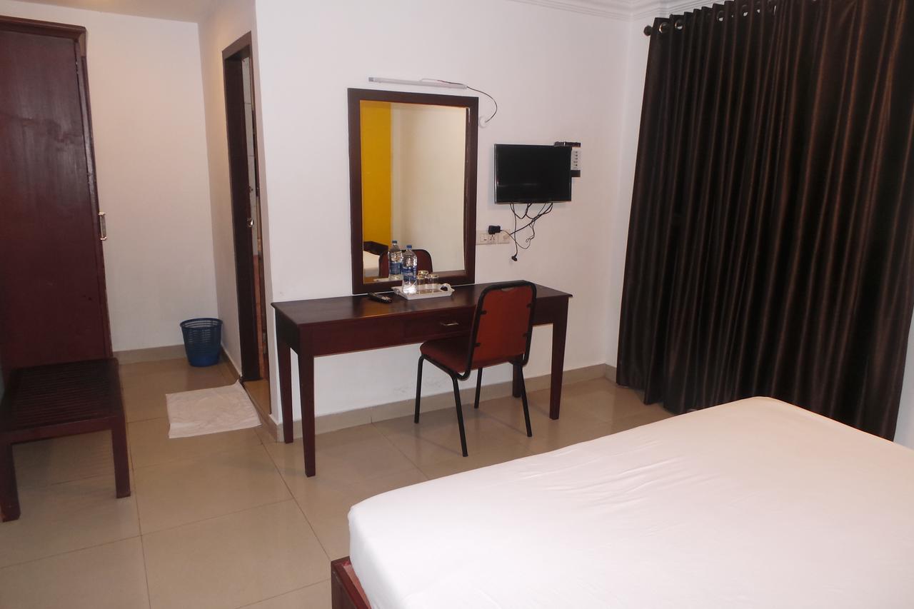 Hotel Wayanad Regency Kedavūr Екстериор снимка