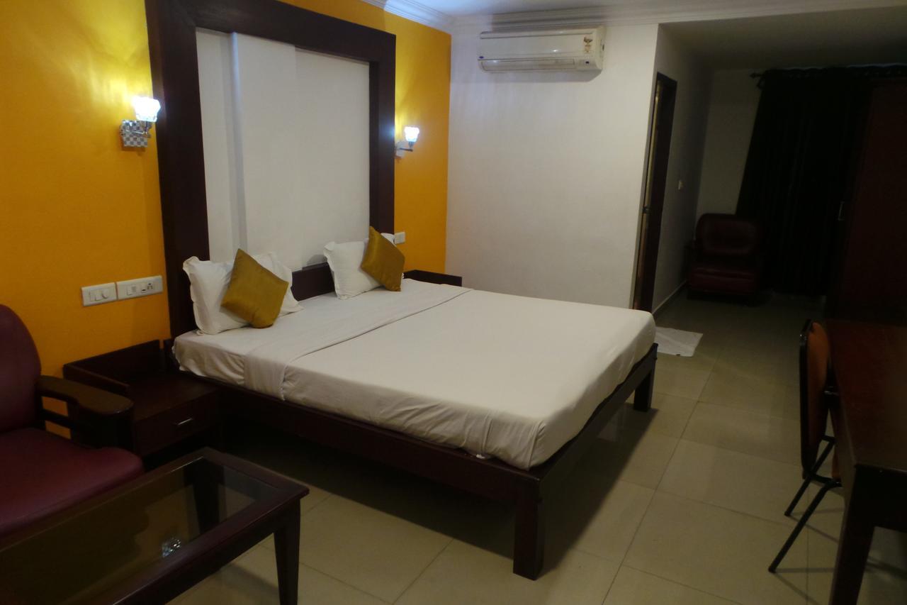 Hotel Wayanad Regency Kedavūr Екстериор снимка
